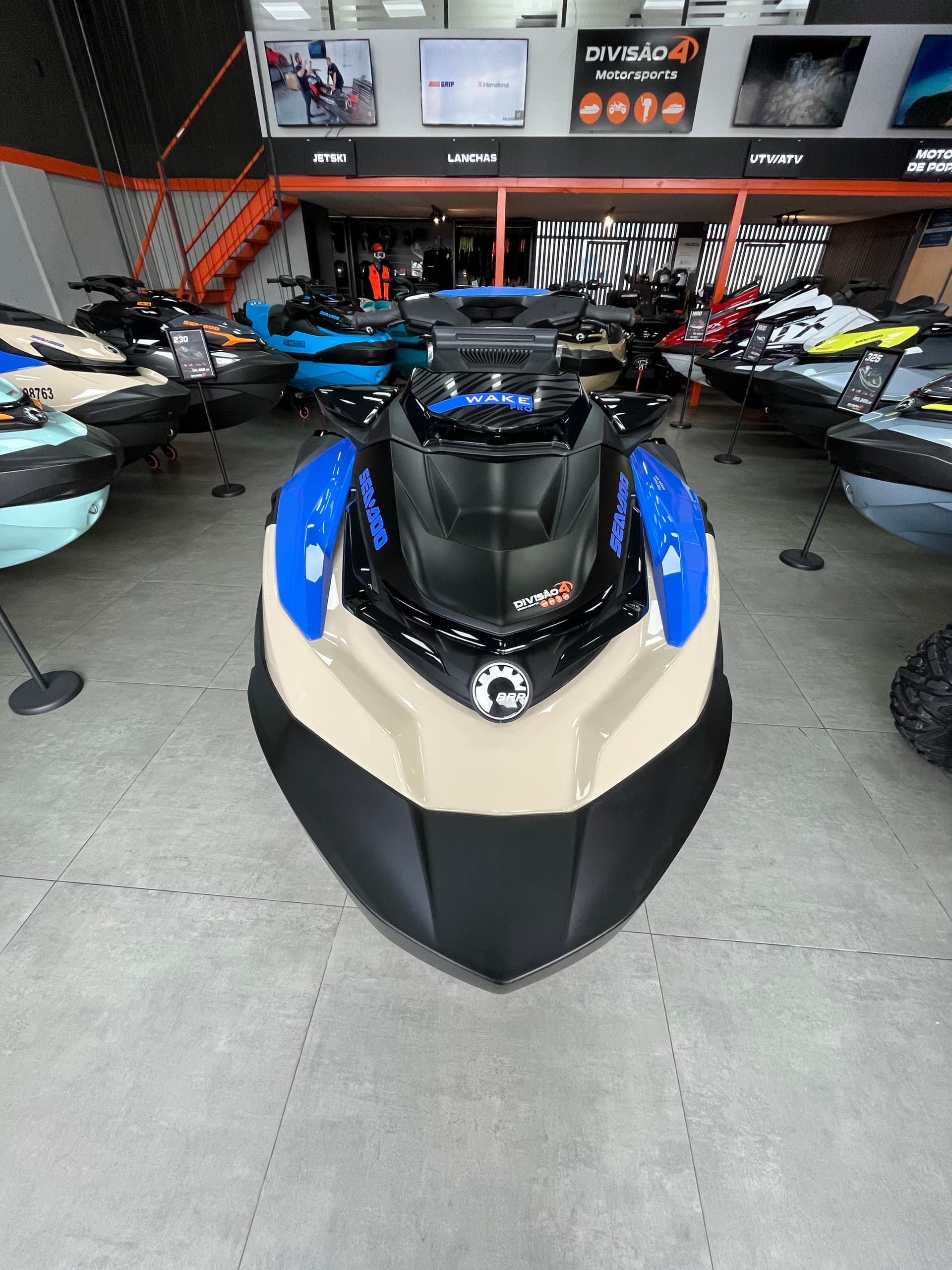 BRP Sea-Doo Wake Pro 230 2026 — foto 1